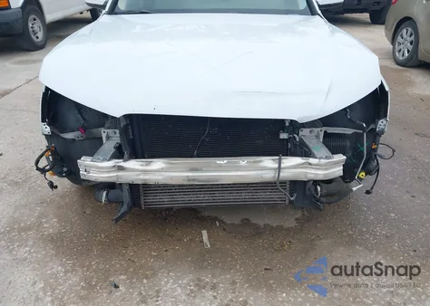 2013 Audi A4 2.0T Premium из США, поврежденный, VIN WAUEFAFL3DN025847